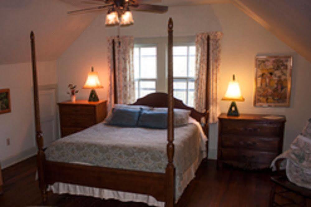 Black Mountain Inn ภายนอก รูปภาพ